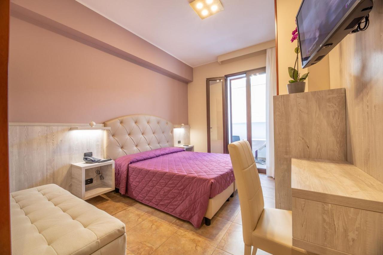 Hotel Salento Mirfran Torre San Giovanni Ugento Zewnętrze zdjęcie